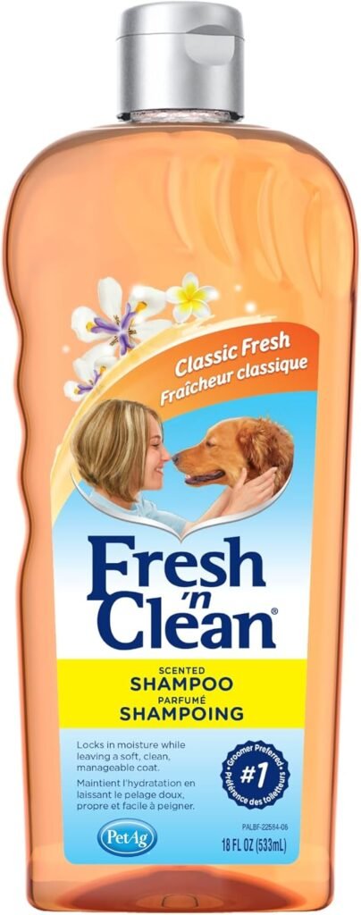 Pet-Ag Fresh ’n Clean Scented Shampoo, Classic Fresh Scent - 18 oz - Moisturizes with Vitamin E  Aloe Vera - Strengthens  Repairs Coats - Soap Free